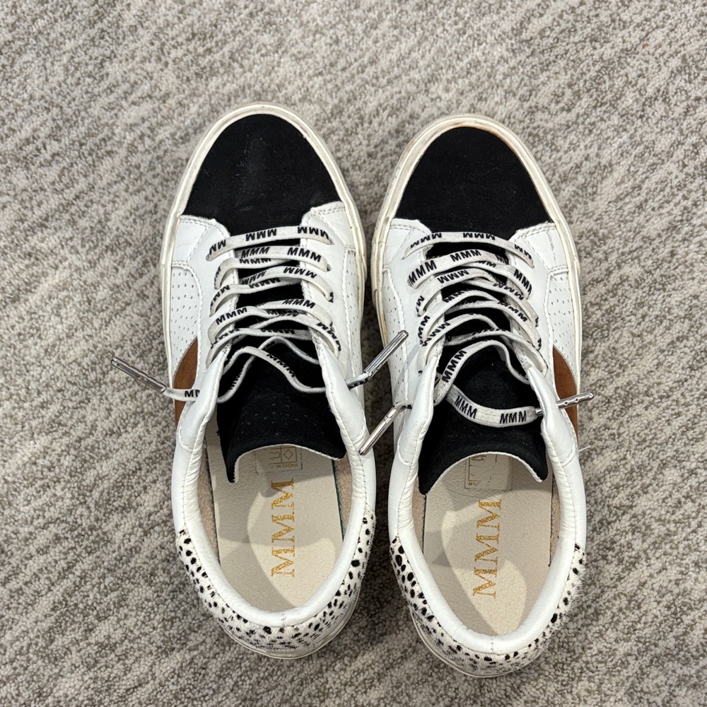 Black and White Men's Sneakers
